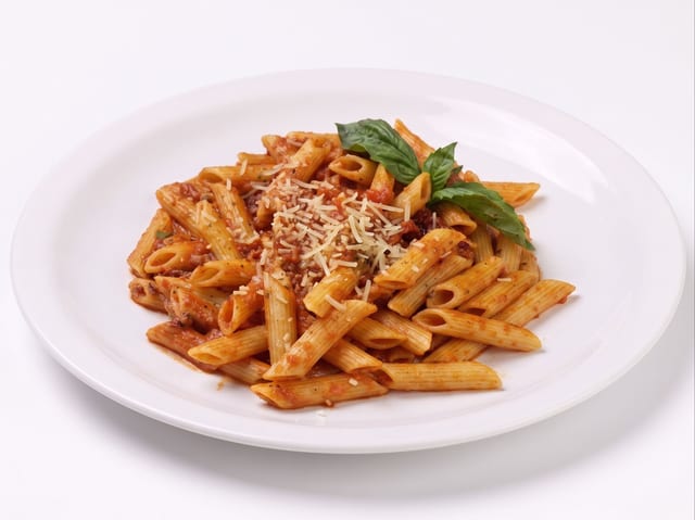 Pasta w/ Meat Sauce.